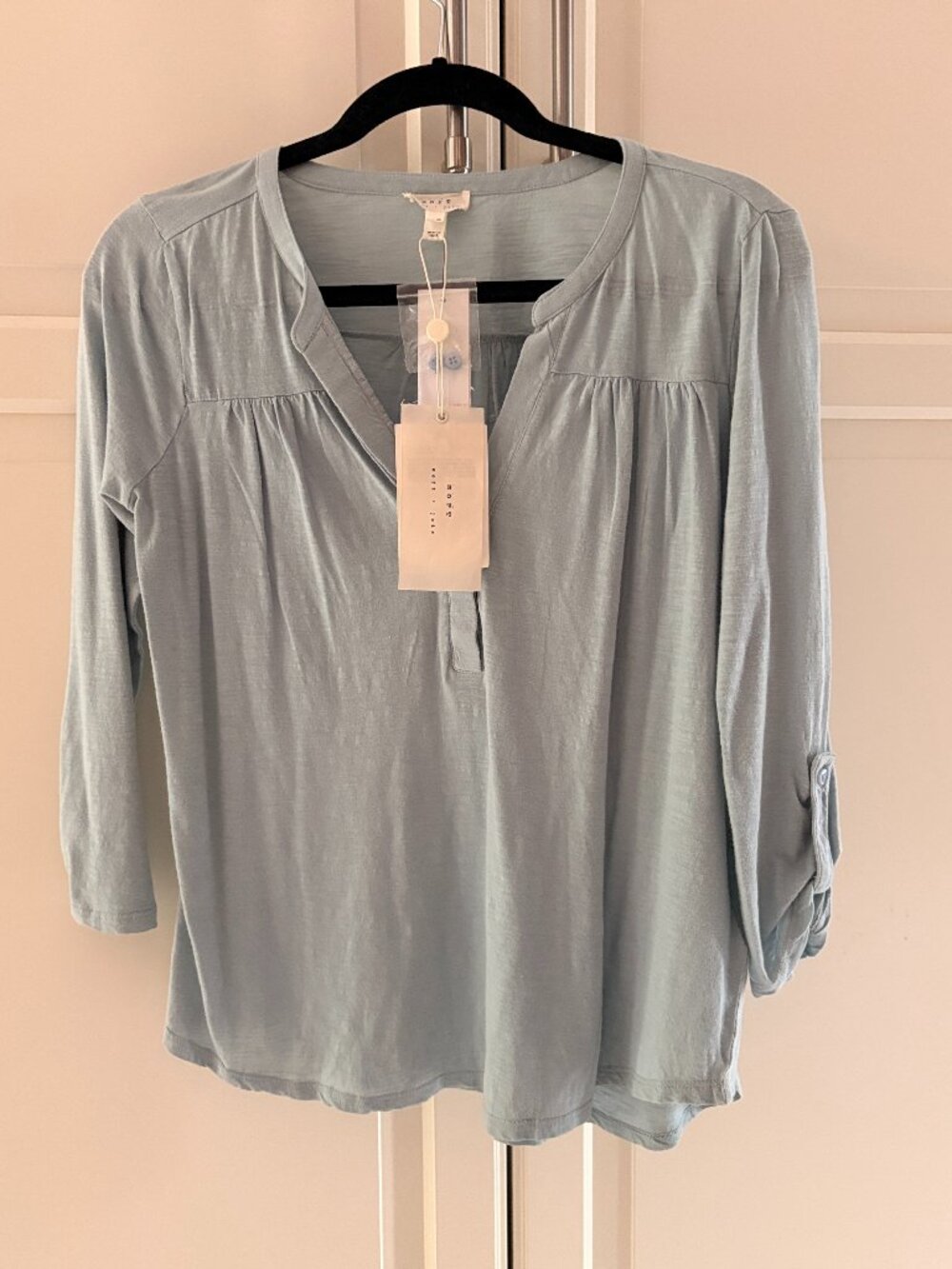 Soft Joie women Top, blouse, 100% coton shirt, light blue, New with Tag, XS